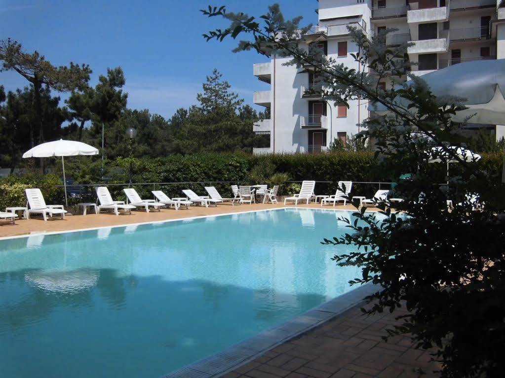 Hotel Europa Park Lido di Spina Buitenkant foto
